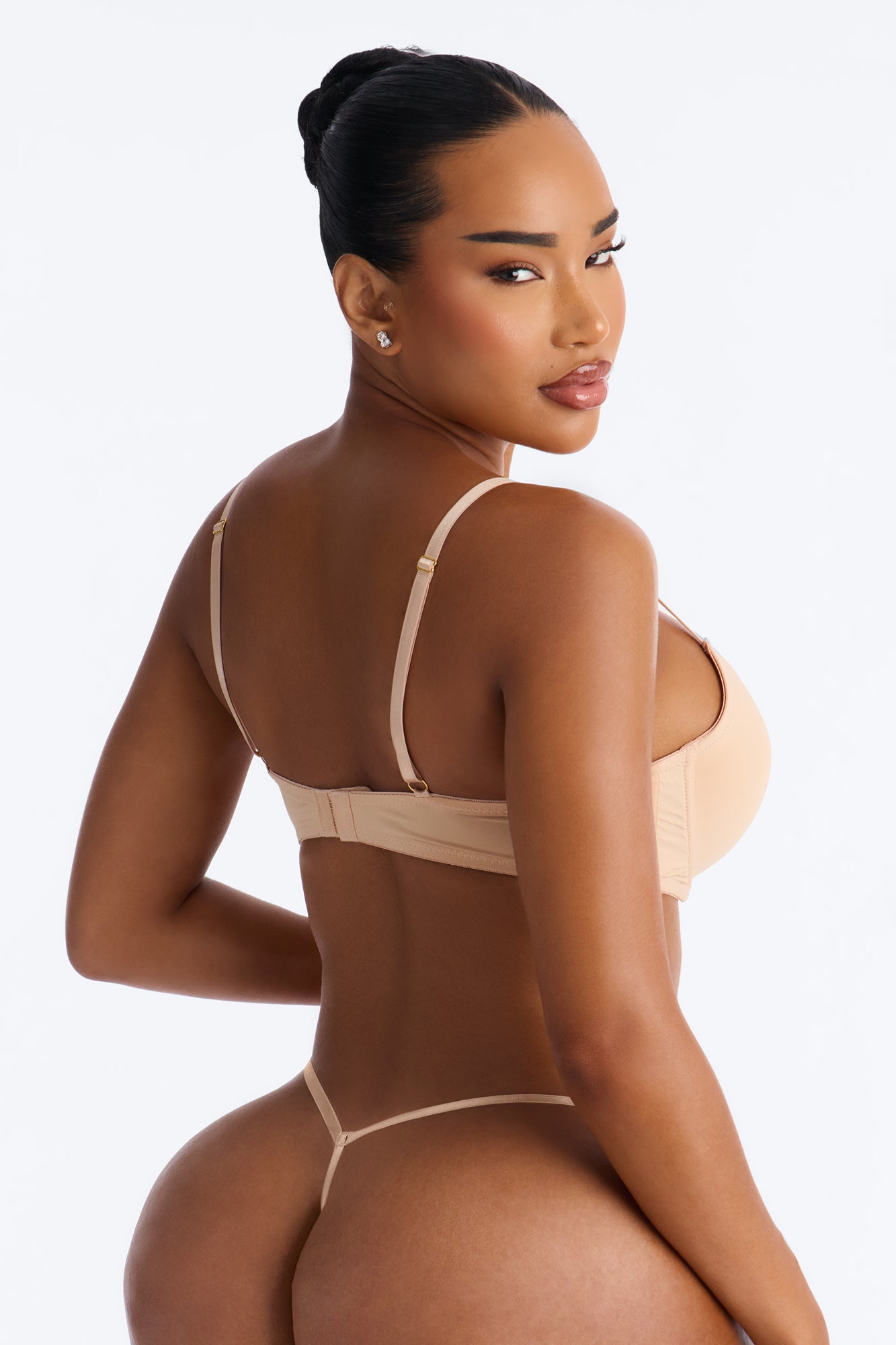Safe Haven Nude Molded Cup T-Shirt Bra - Image 4
