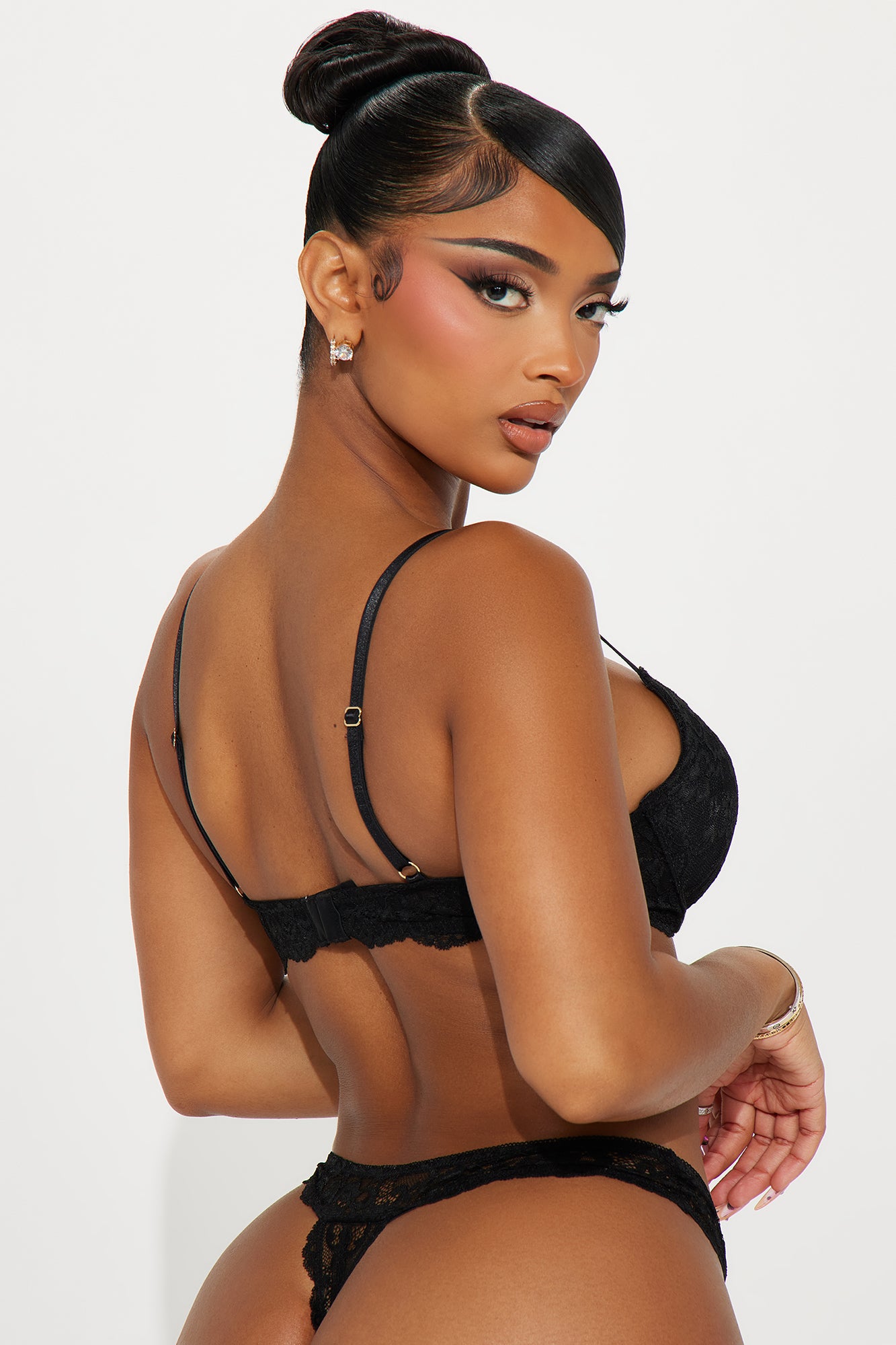 Black Lace Push Up Bra - Image 3