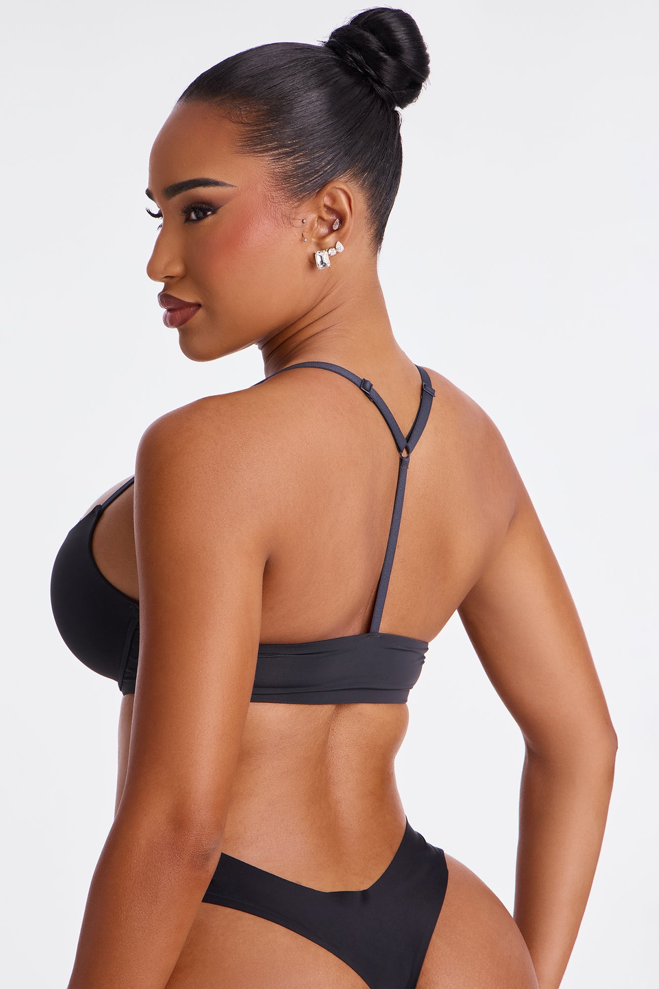 Light As A Feather Black Front Closure Bra - Image 3