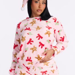 Sweet Gingerbread Pink Plush Crew Neck Pajama Short Set